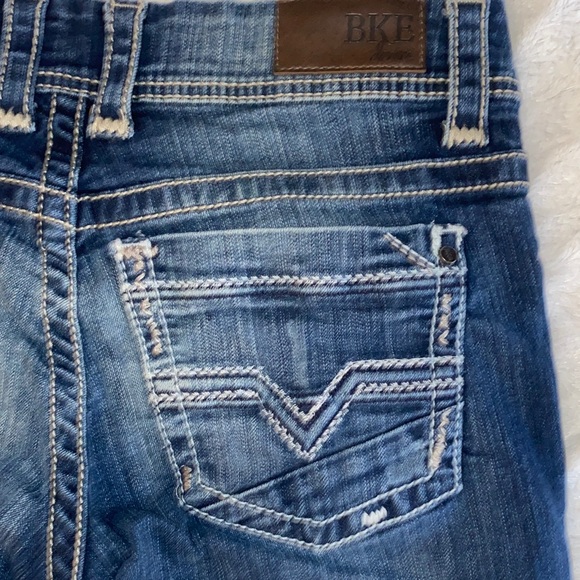 BKE 29x31.5 Dark Blue Straight Leg Women's Jeans - Picture 5 of 7